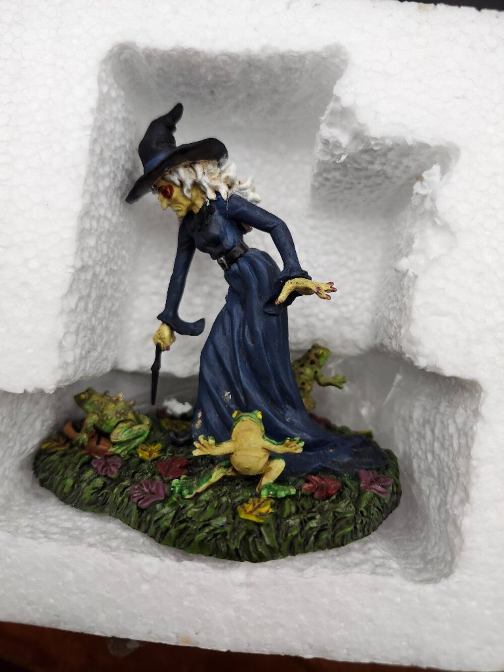Department 56 Snow Village Halloween Another Prince Croaks with Box RARE - Picture 6 of 7
